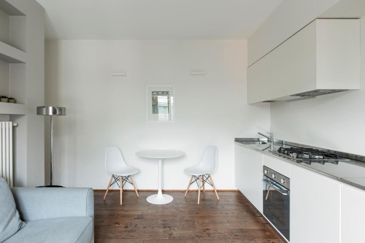 Comfort Suites Garibaldi Milánó Kültér fotó