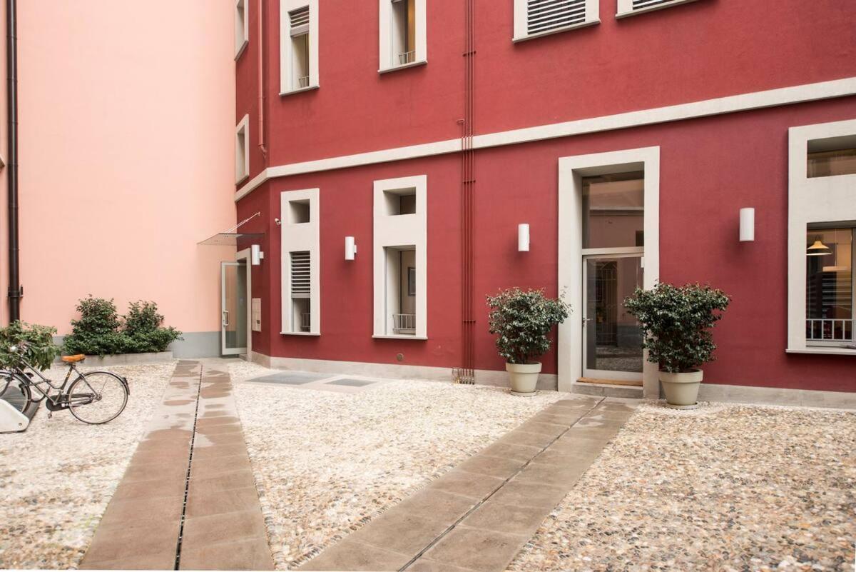 Comfort Suites Garibaldi Milánó Kültér fotó