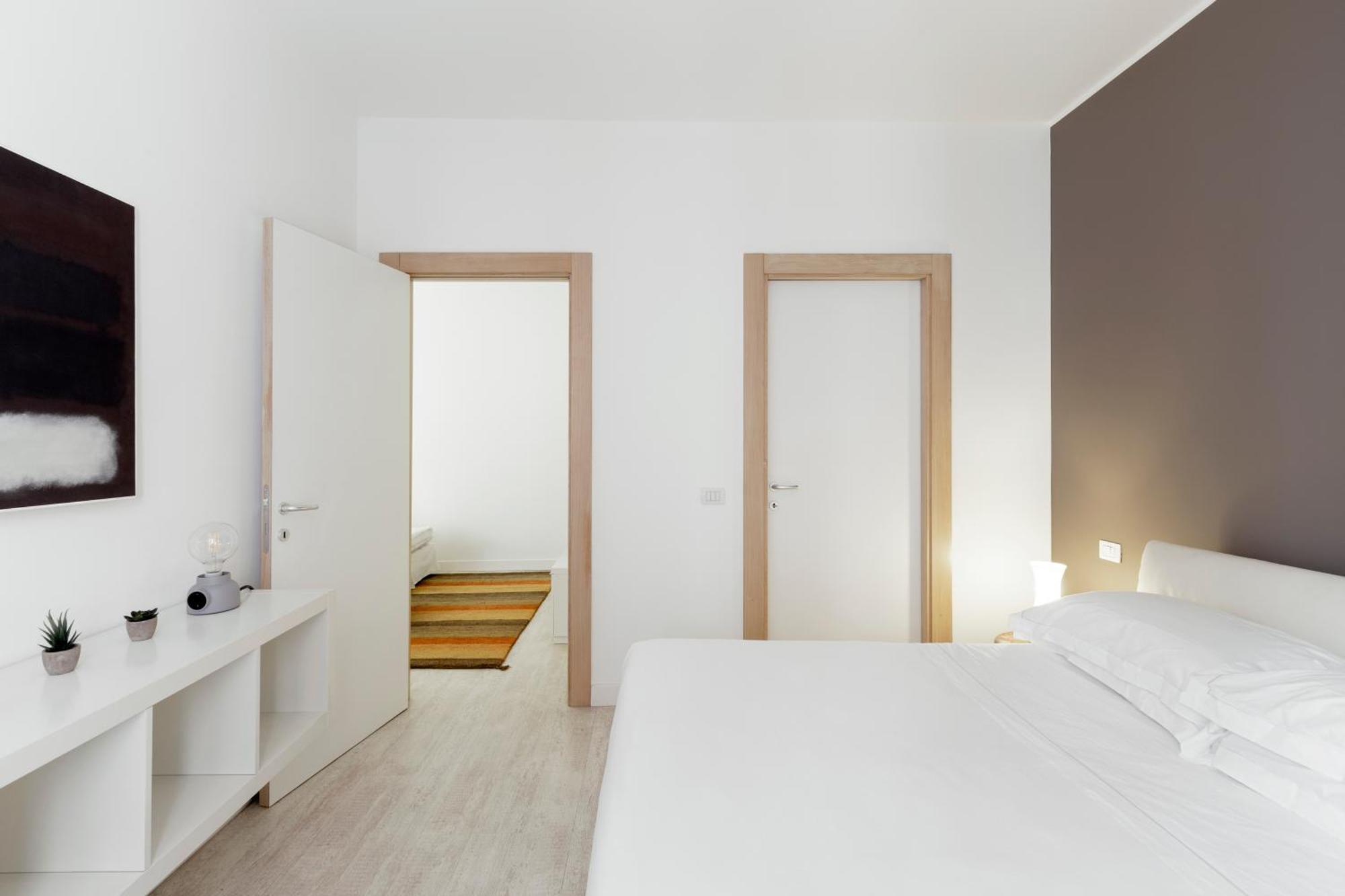 Comfort Suites Garibaldi Milánó Szoba fotó